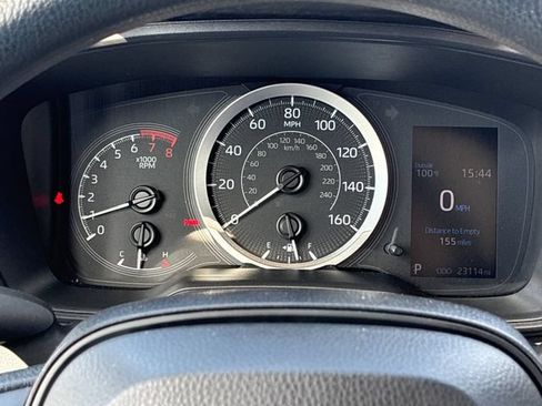 Used 2022 Toyota Corolla LE FWD image 25