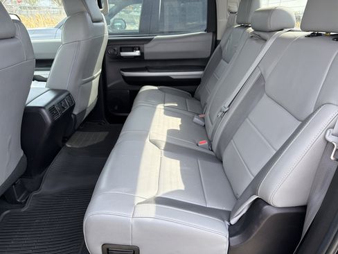 Used 2020 Toyota Tundra Limited w/ Limited Premium Package AWD/4WD image 25