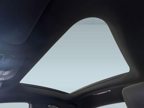 Used 2019 Mercedes-Benz CLA 250 image 13