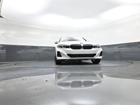 Used 2024 BMW 330e w/ Premium Package image 35