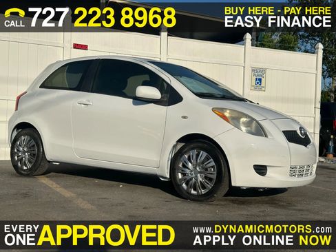 Used 2007 Toyota Yaris 2-Door Hatchback image 1