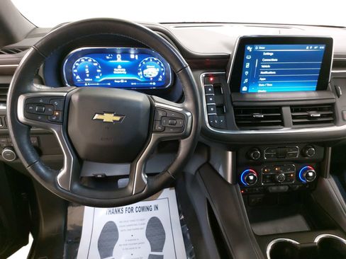 Used 2022 Chevrolet Tahoe LT w/ Luxury Package image 9