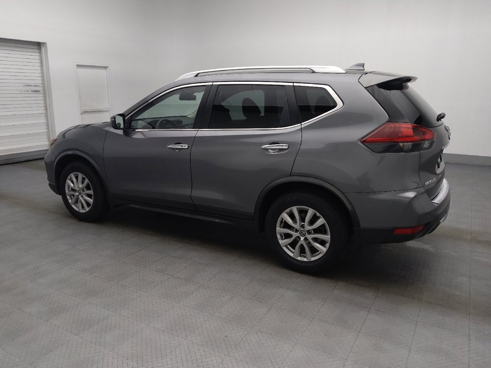 Used 2020 Nissan Rogue SV FWD image 3