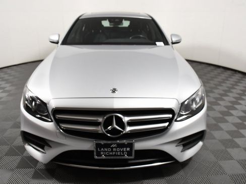 Used 2019 Mercedes-Benz E 300 4MATIC image 10