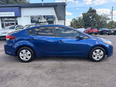 Used 2018 Kia Forte LX FWD image 6
