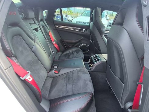 Used 2019 Porsche Panamera GTS image 24