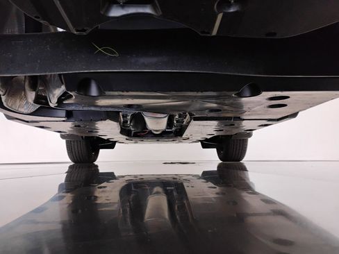 Used 2025 Nissan Kicks SV w/ SV Premium Package image 75