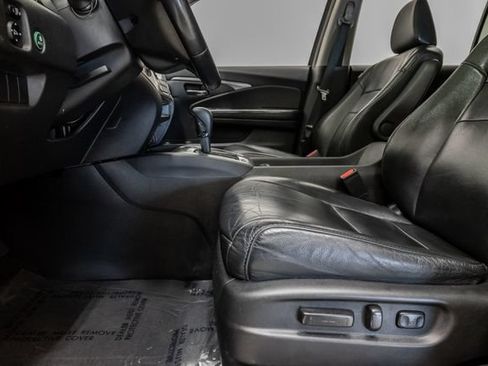 Used 2017 Honda Pilot EX-L image 12
