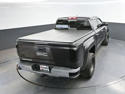 Used 2016 GMC Sierra 1500 SLT w/ SLT Preferred Package AWD/4WD image 35