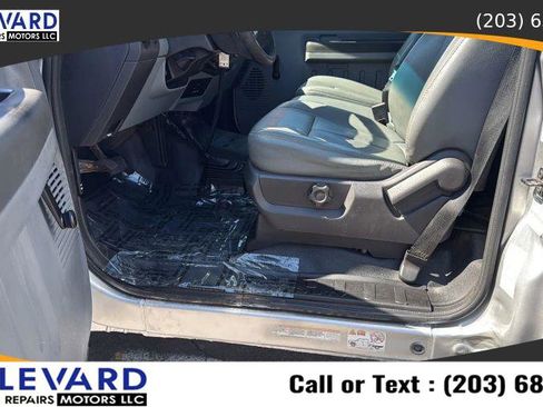 Used 2012 Ford F450 XL w/ High Capacity Trailer Tow Pkg image 28