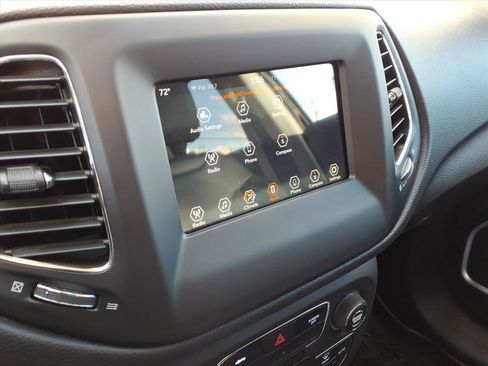 Used 2019 Jeep Compass Latitude w/ Popular Equipment Group image 22