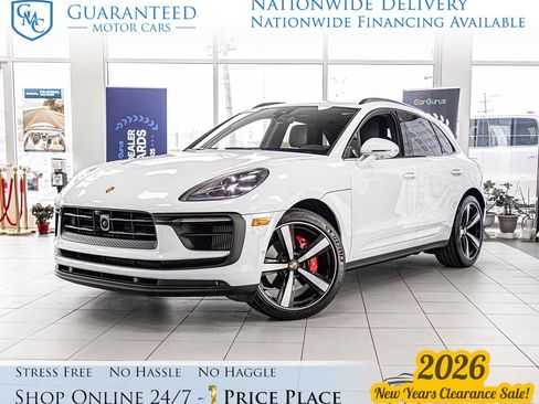 Used 2024 Porsche Macan S AWD/4WD image 1