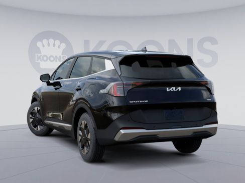New 2026 Kia Sportage LX image 5