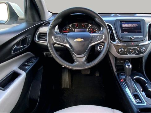Used 2020 Chevrolet Equinox LT AWD/4WD image 6