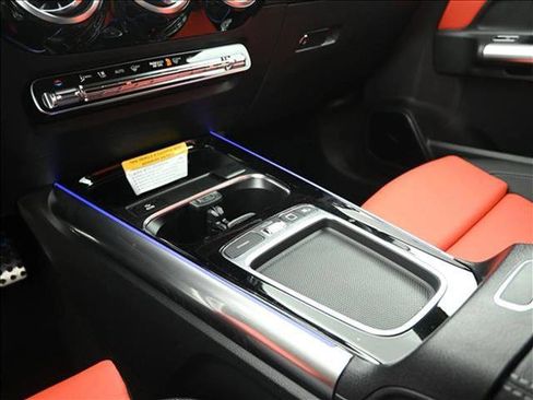 New 2026 Mercedes-Benz GLA 250 4MATIC image 13