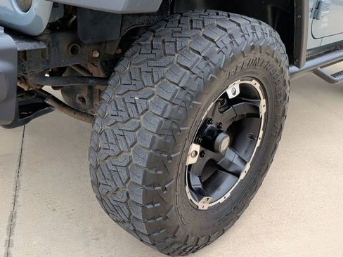 Used 2014 Jeep Wrangler Rubicon w/ Power Convenience Group AWD/4WD image 42