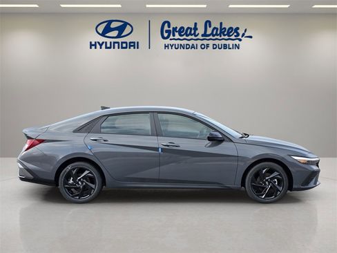 New 2026 Hyundai Elantra Sport image 6