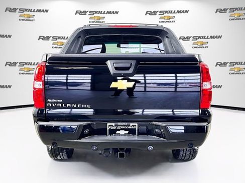 Used 2012 Chevrolet Avalanche LS w/ All-Star Edition image 6