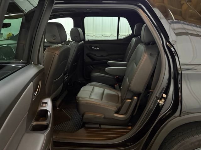 Used 2022 Chevrolet Traverse RS AWD/4WD image 23