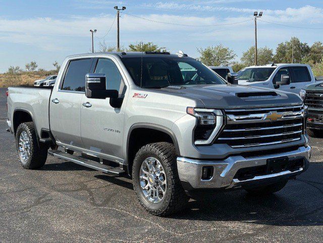 Used 2024 Chevrolet Silverado 2500 LTZ w/ LTZ Convenience Package AWD/4WD image 1
