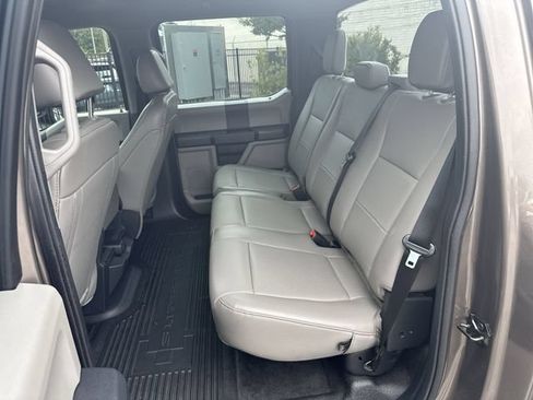 Certified 2022 Ford F250 XL w/ STX Appearance Package AWD/4WD image 21