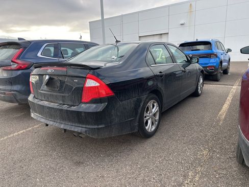 Used 2012 Ford Fusion SE image 3