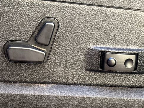 Used 2017 RAM 1500 Sport w/ Quick Order Package 26Q Night image 9