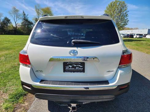 Used 2013 Toyota Highlander Limited image 7
