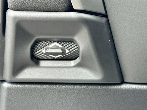 New 2026 BMW X3 xDrive30 w/ Premium Package image 36