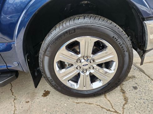 Used 2019 Ford F150 Lariat w/ Equipment Group 502A Luxury image 7