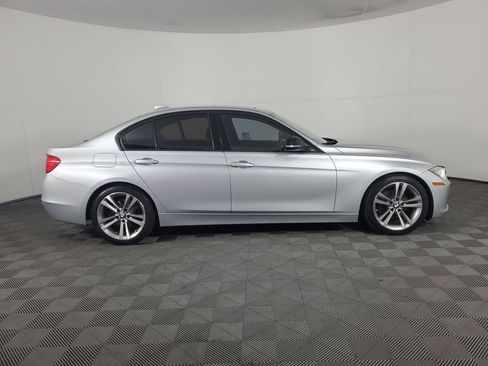 Used 2013 BMW 328i Sedan image 3