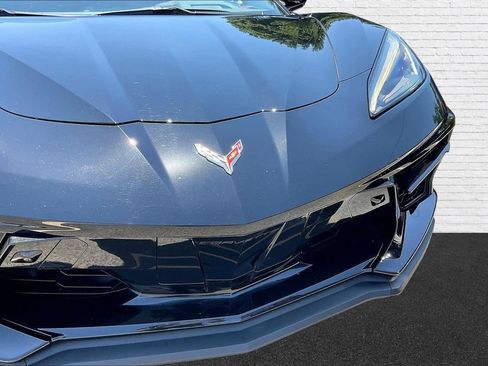 Used 2021 Chevrolet Corvette Stingray Premium Cpe w/ Z51 Performance Package RWD image 26
