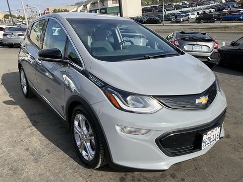 Used 2021 Chevrolet Bolt LT image 64