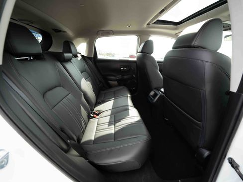 Used 2024 Honda HR-V EX-L image 25