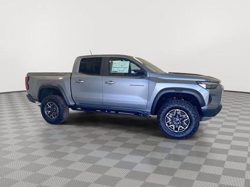 New 2026 Chevrolet Colorado ZR2 AWD/4WD image 13