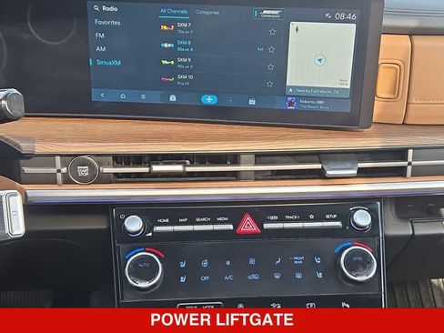 Used 2025 Hyundai Santa Fe Limited FWD image 27