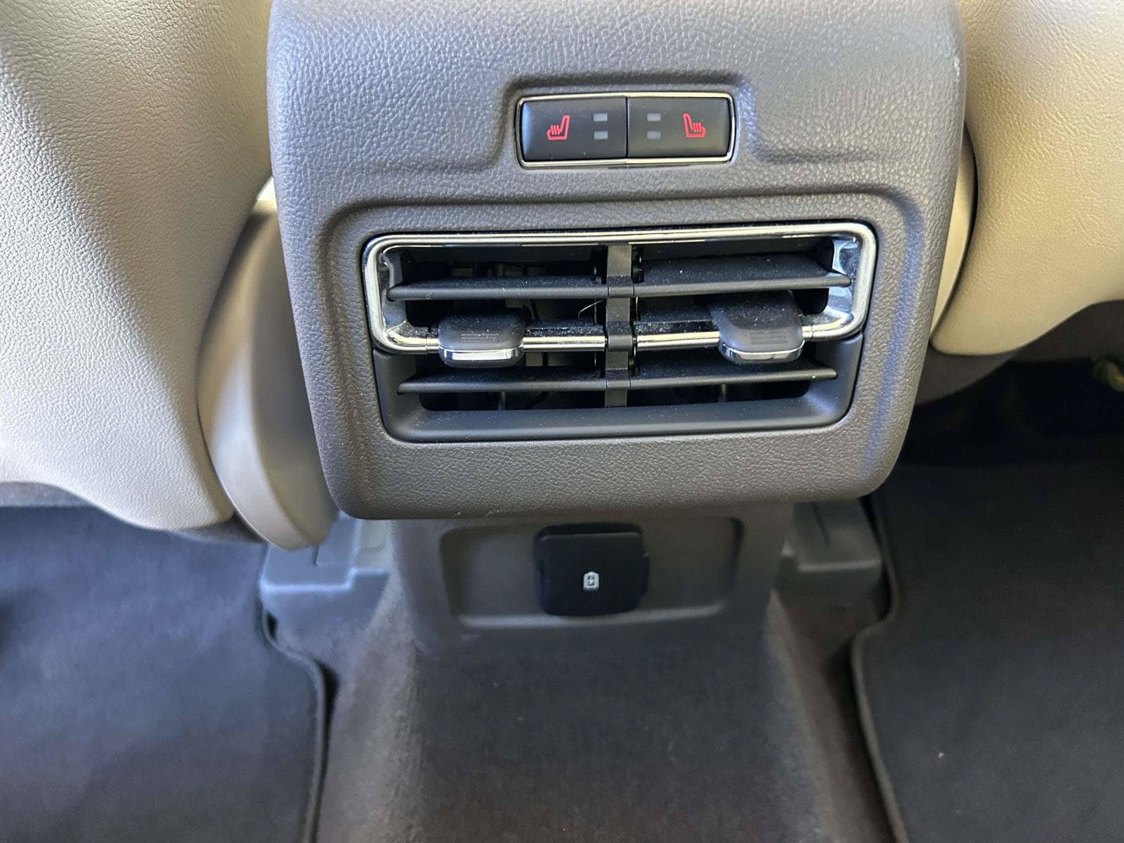 Certified 2020 Lincoln Corsair FWD w/ Equipment Group 101A image 19