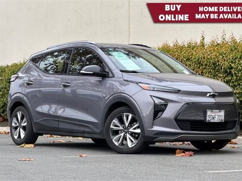 Used 2022 Chevrolet Bolt EUV LT w/ Convenience Package image 1