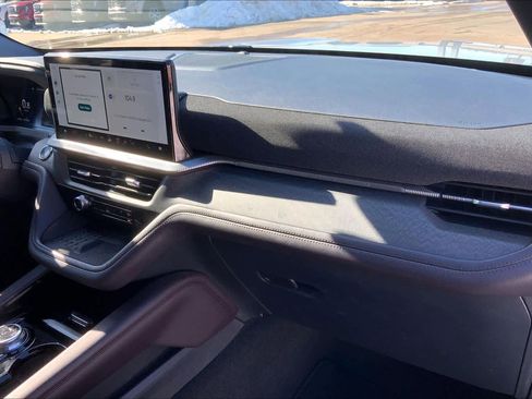 Used 2025 Ford Explorer Platinum w/ LUX Leather Package image 35