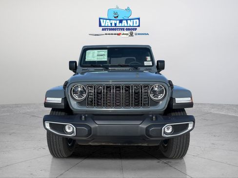 New 2026 Jeep Gladiator Sport AWD/4WD image 21