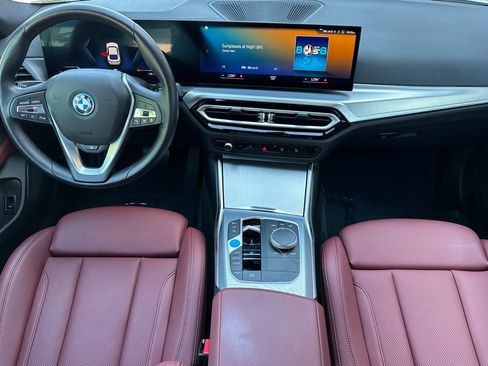 Used 2023 BMW i4 eDrive35 w/ Premium Package RWD image 17