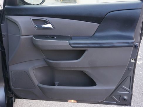 Used 2014 Honda Odyssey EX-L image 13