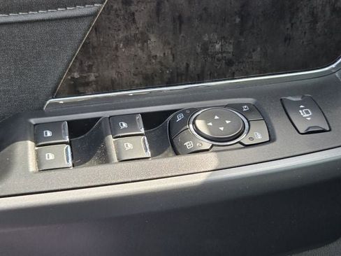 Used 2024 Ford F250 Lariat AWD/4WD image 30