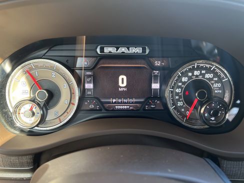 Used 2021 RAM 2500 Limited image 21