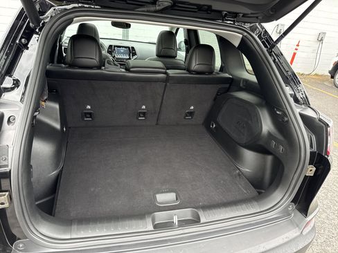 Used 2022 Jeep Cherokee Limited image 28