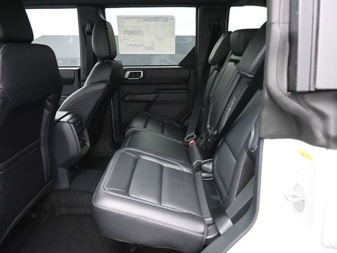 New 2026 Ford Bronco Outer Banks AWD/4WD image 25