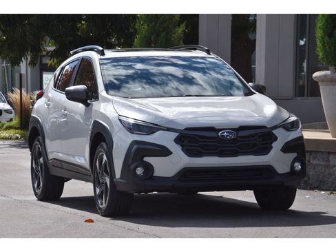Certified 2025 Subaru Crosstrek 2.5i Limited image 2