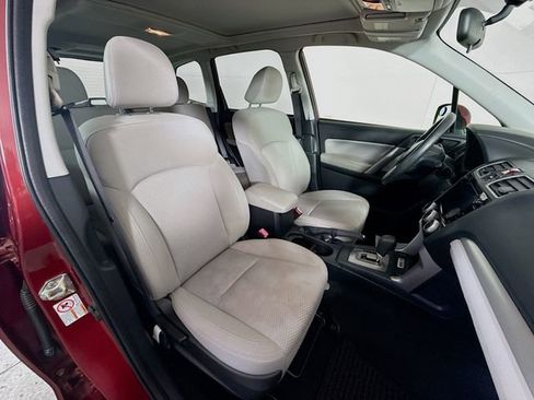 Used 2018 Subaru Forester 2.5i Premium w/ All-Weather Package AWD/4WD image 30