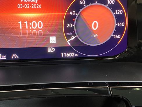 Used 2024 Volkswagen Atlas Peak Edition SEL image 20