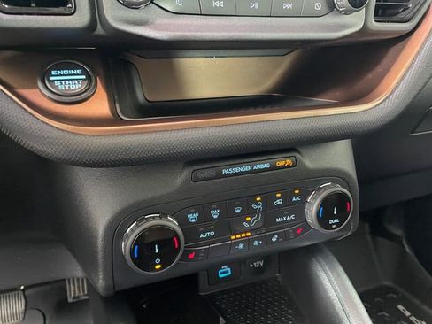 Certified 2022 Ford Bronco Sport Badlands w/ Premium Package AWD/4WD image 8